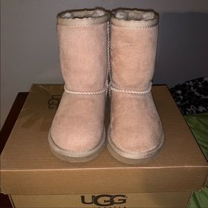 UGG TODDLER GIRLS BOOT